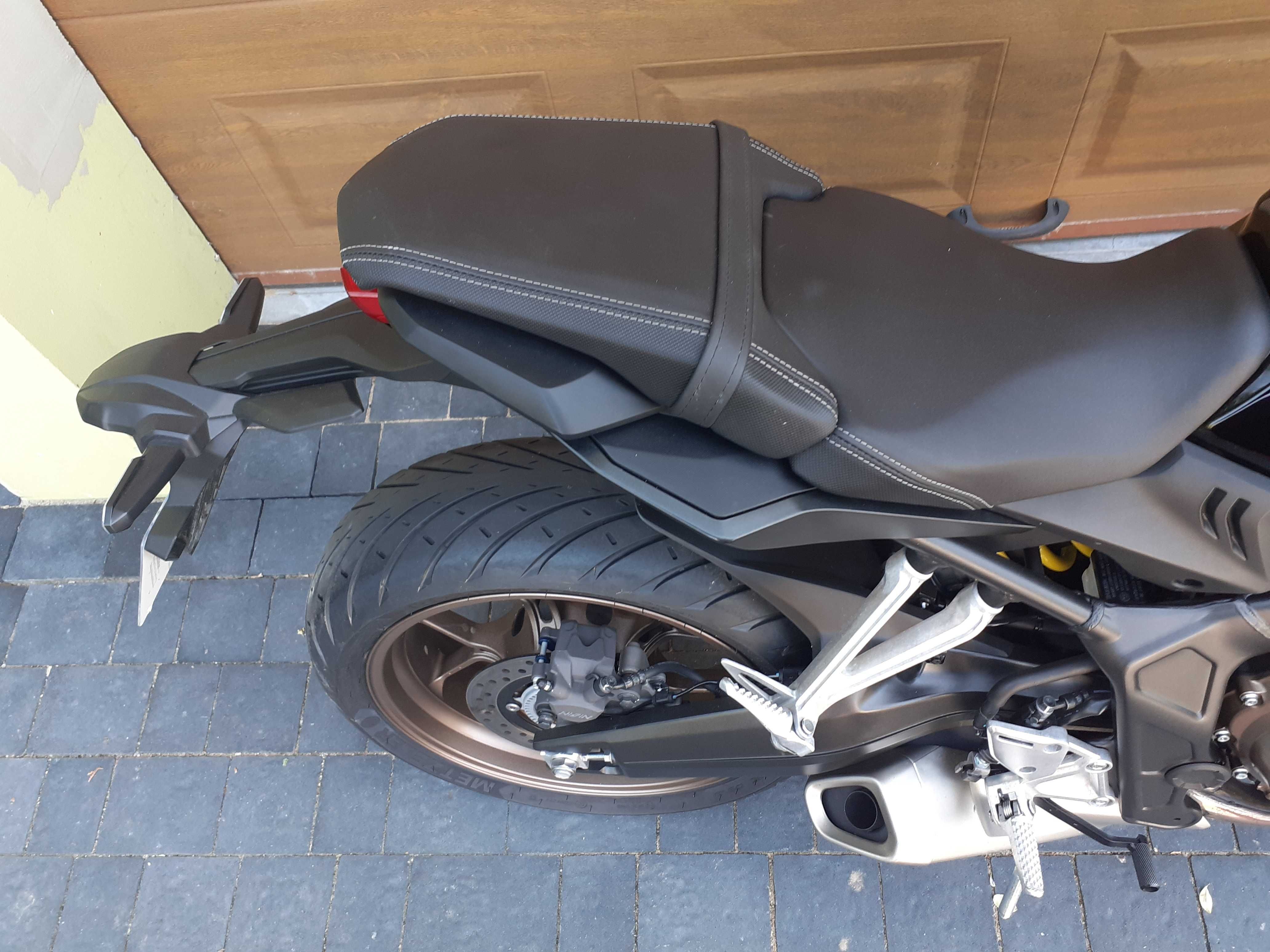 okazja CB650R z 2019r. na A2 mały przeb. tylko 4600 km. CENA 28000 ZŁ