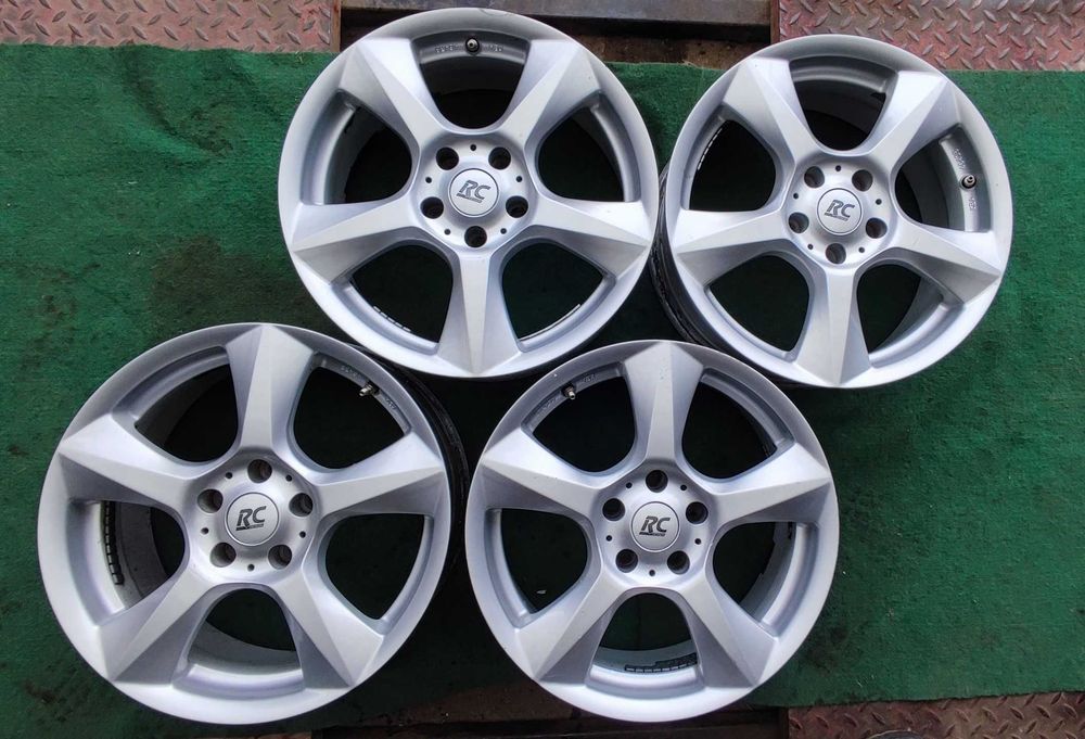 Felgi Aluminiowe 5x112 7.5jx17  ET28 4-szt