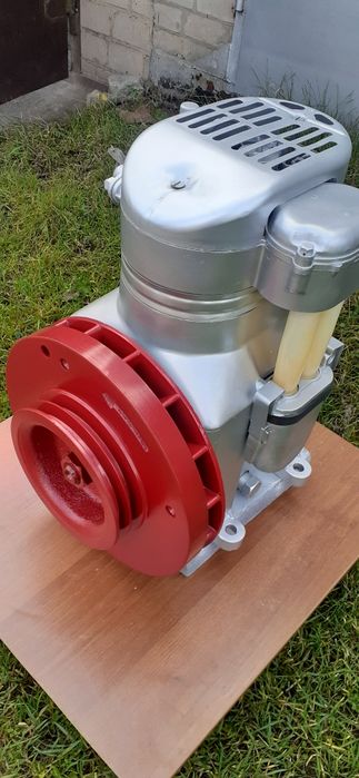 Продам компрессор у43102