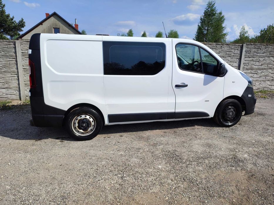 OPEL Vivaro  2015 Rok 1.6 Diesel  Anglik klima