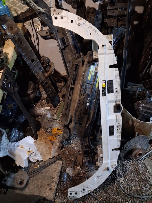 Передняя установочная панель телевизор Range Rover Evoque 538