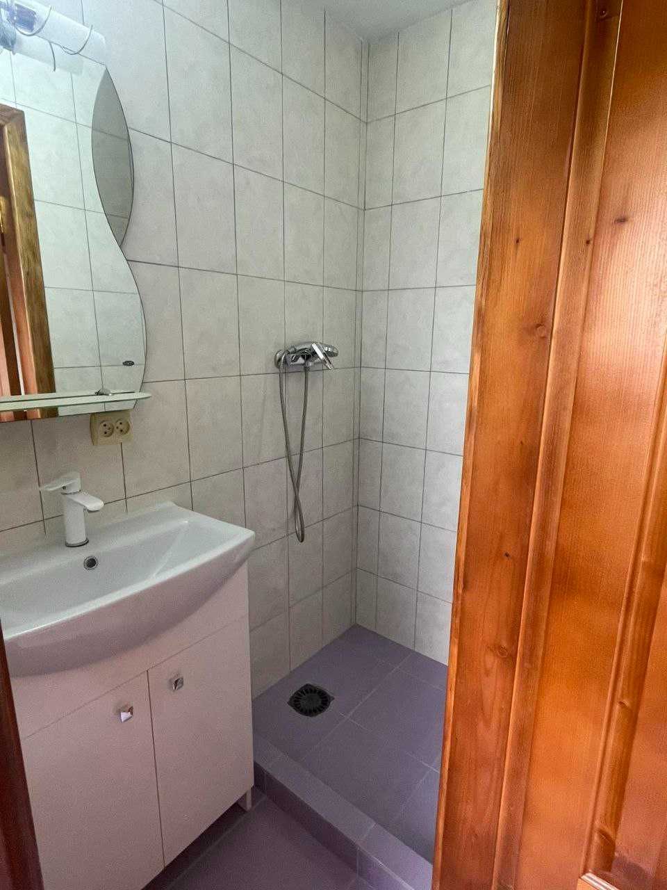 Продаж просторої квартири з ремонтом 125 кв.м.