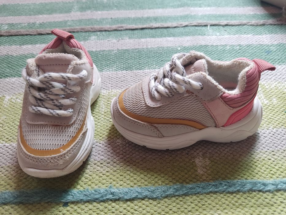 Sapatilhas Zara Tamanho 19