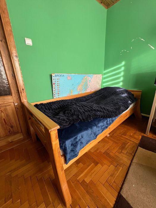 Продам ліжко матрас