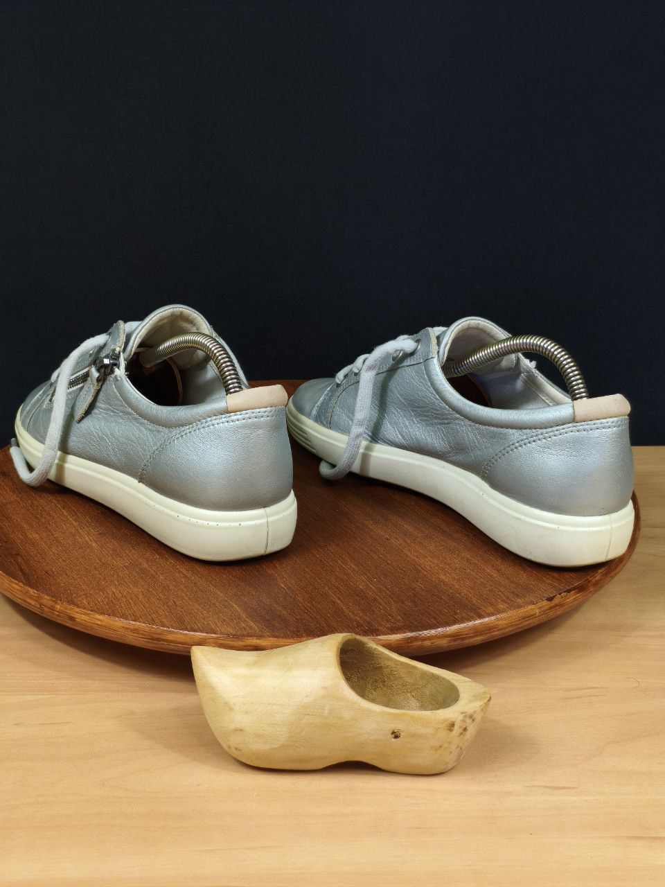 Buty r.39 Ecco Soft damskie skorzane srebrne