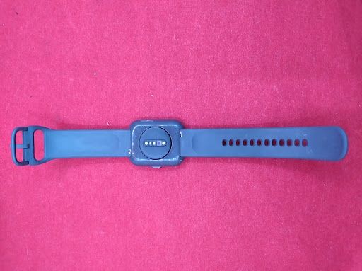 smartwatch amazfit bip czarny opaska ekran dotykowy opis sportowy
