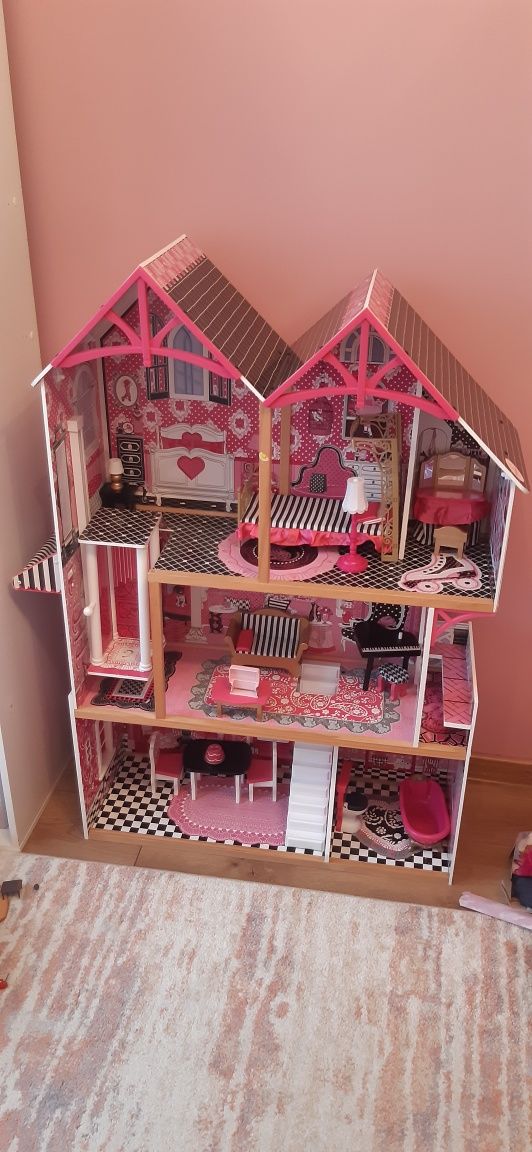 Domek dla lalek LOL,  Barbie