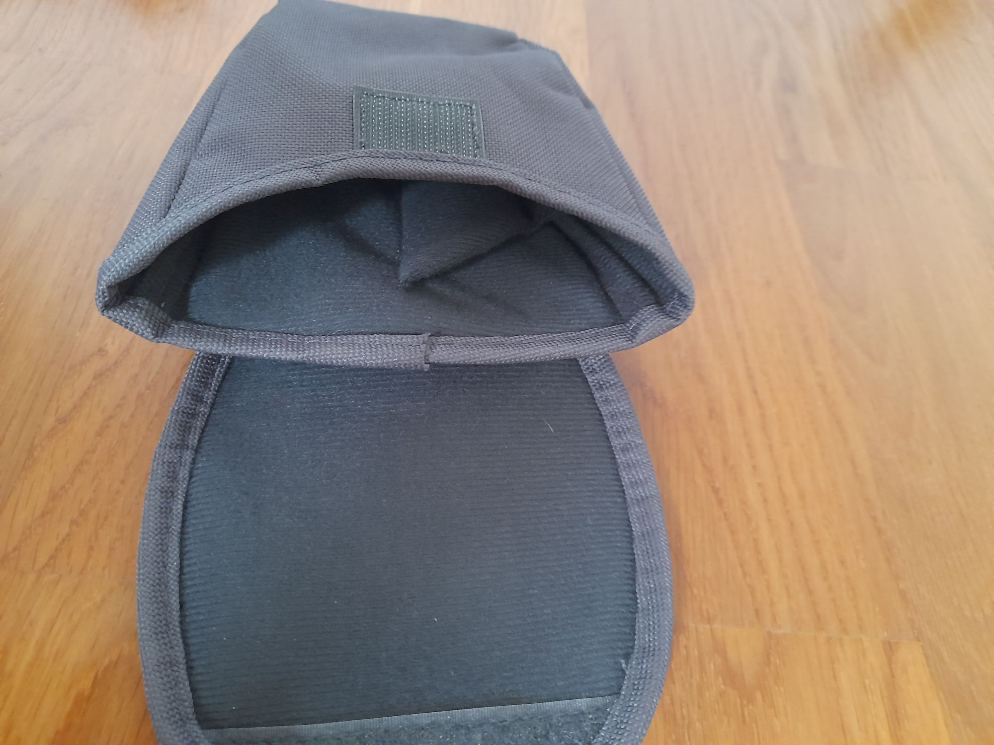 Philips, etui, pokrowiec do maszynki do golenia, Philips 
Mydło, mydła