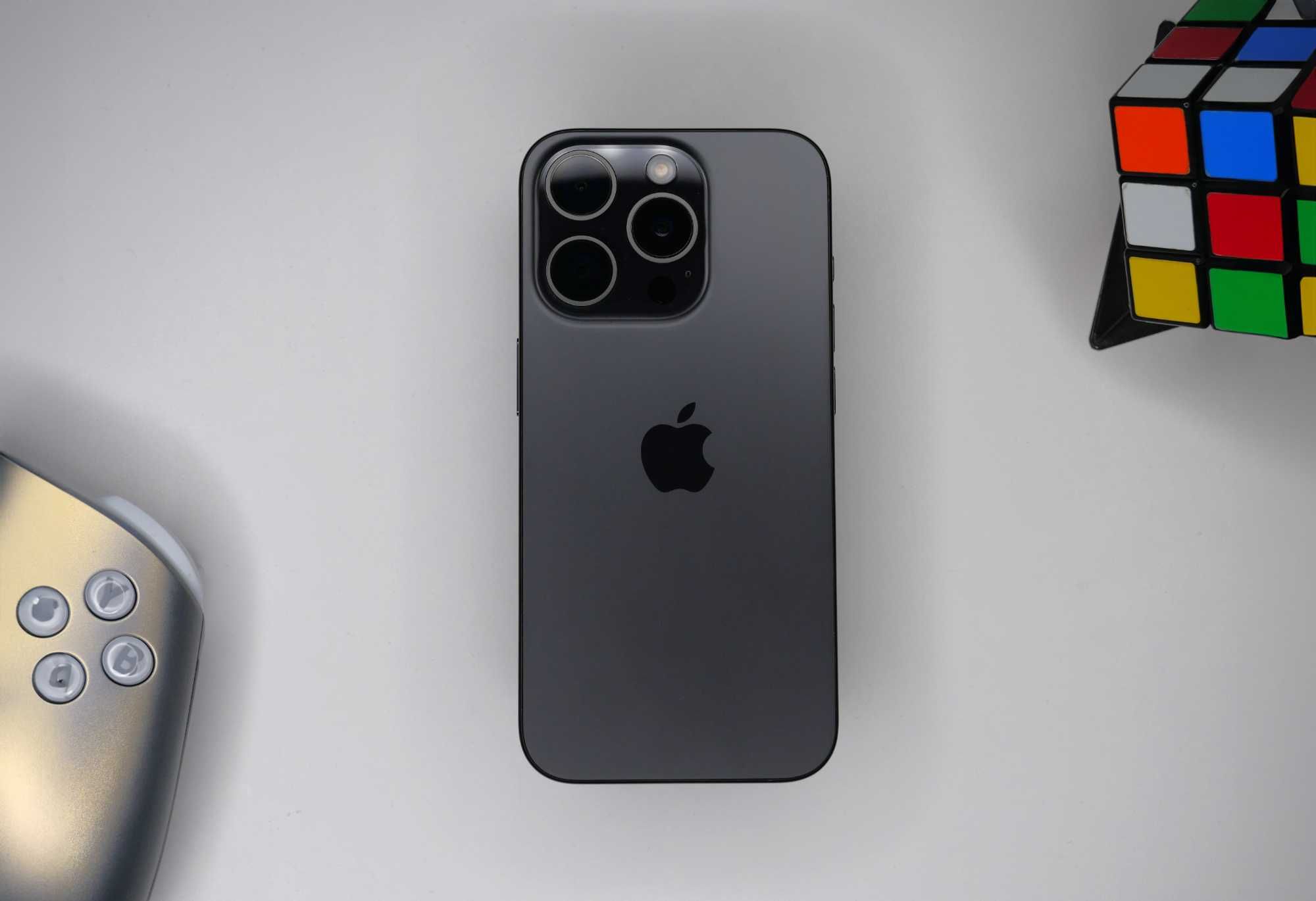 Nowy iPhone 15 Pro Max 256Gb Black Natural Blue White 4499 CentralGsm