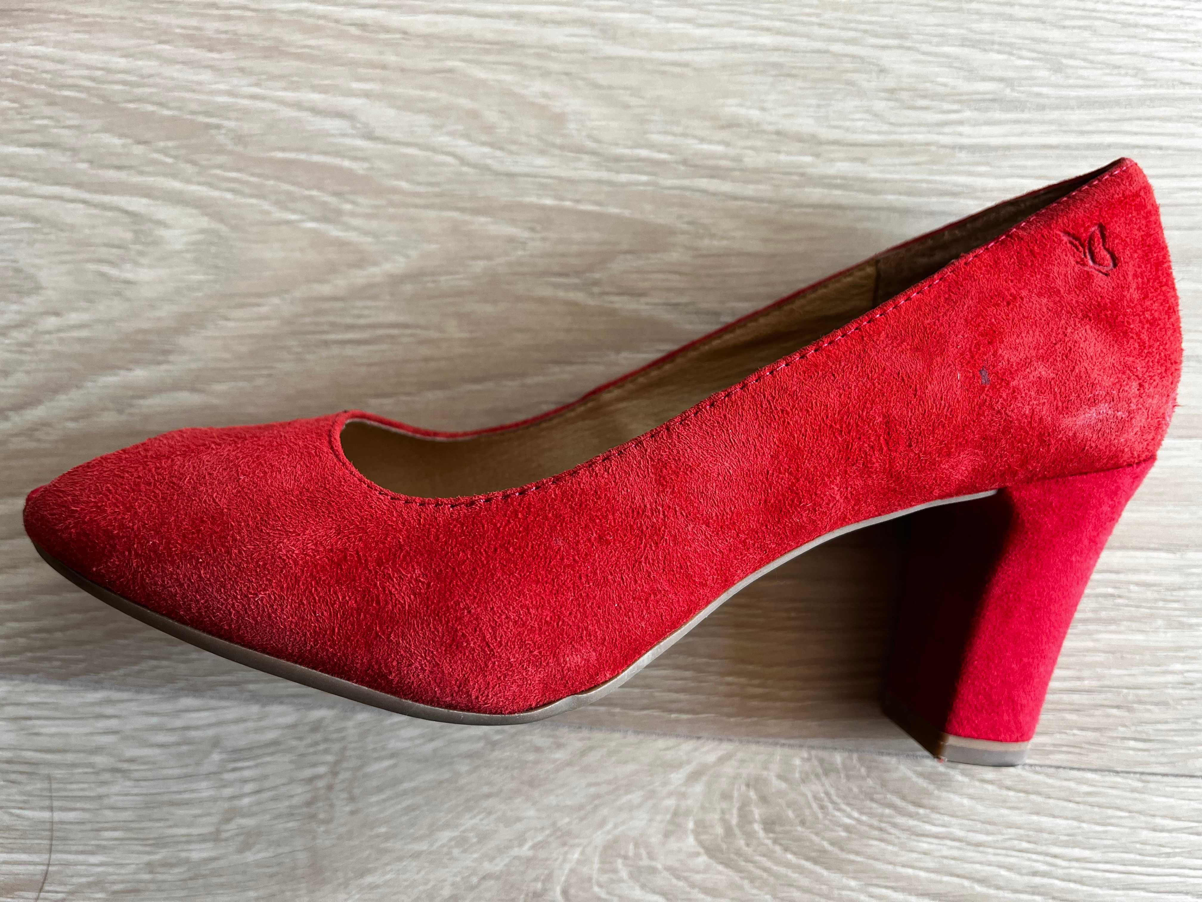 Półbuty Caprice 9_29200_24 Red Suede rozmiar 38,5