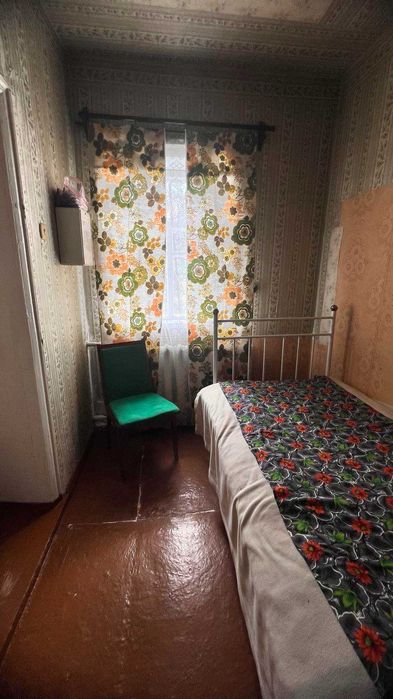 Продається  будинок в с.Китайгород, (Царичанка)  земельна ділянка