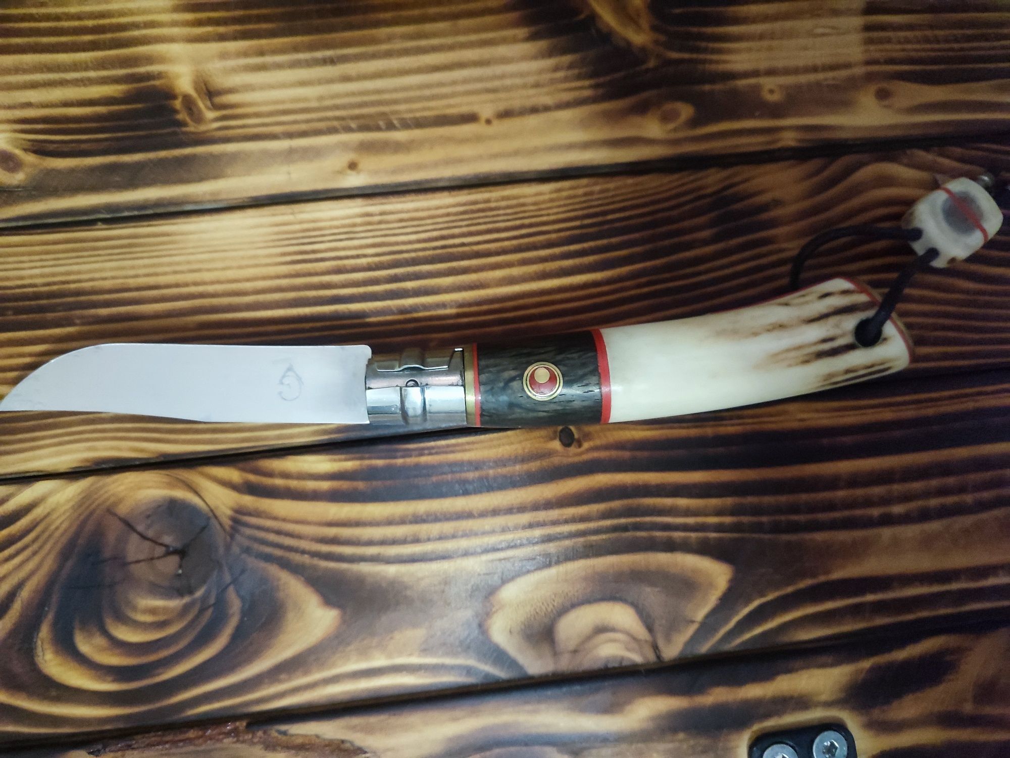 Nóż opinel No 10
