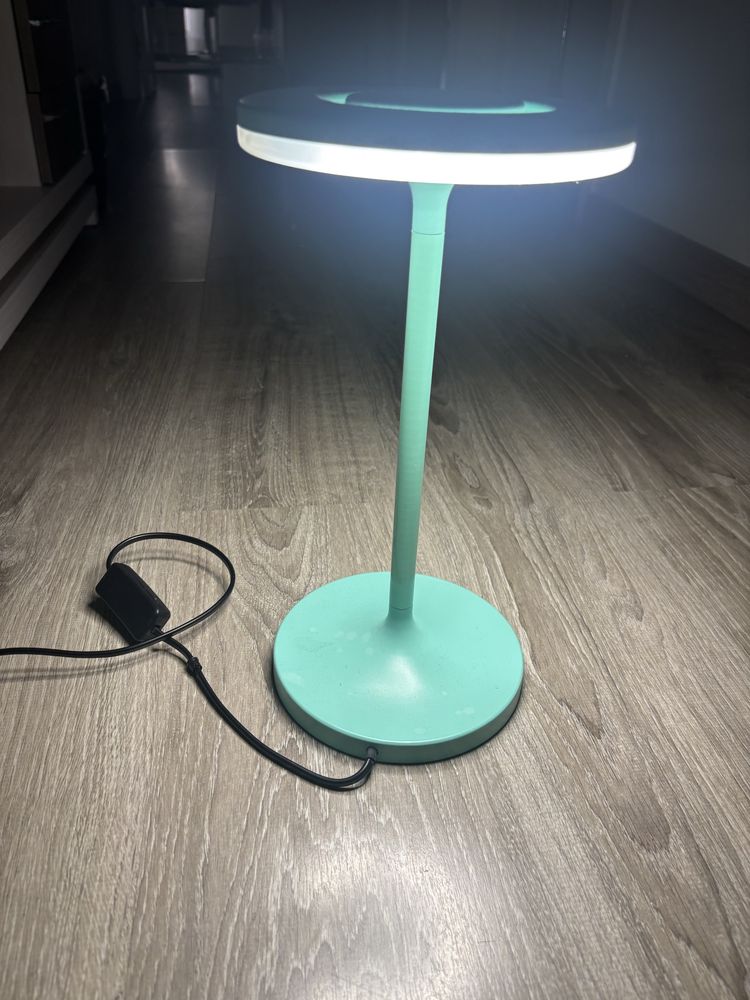 Candeeiro de mesa