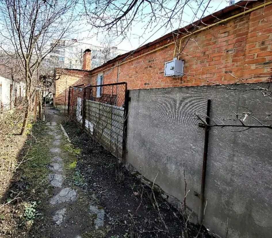 Продам частину будинку по вул. Лялі Ратушної, 8289