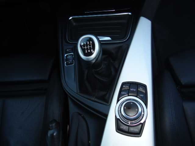 BMW 320d LINE SPORT