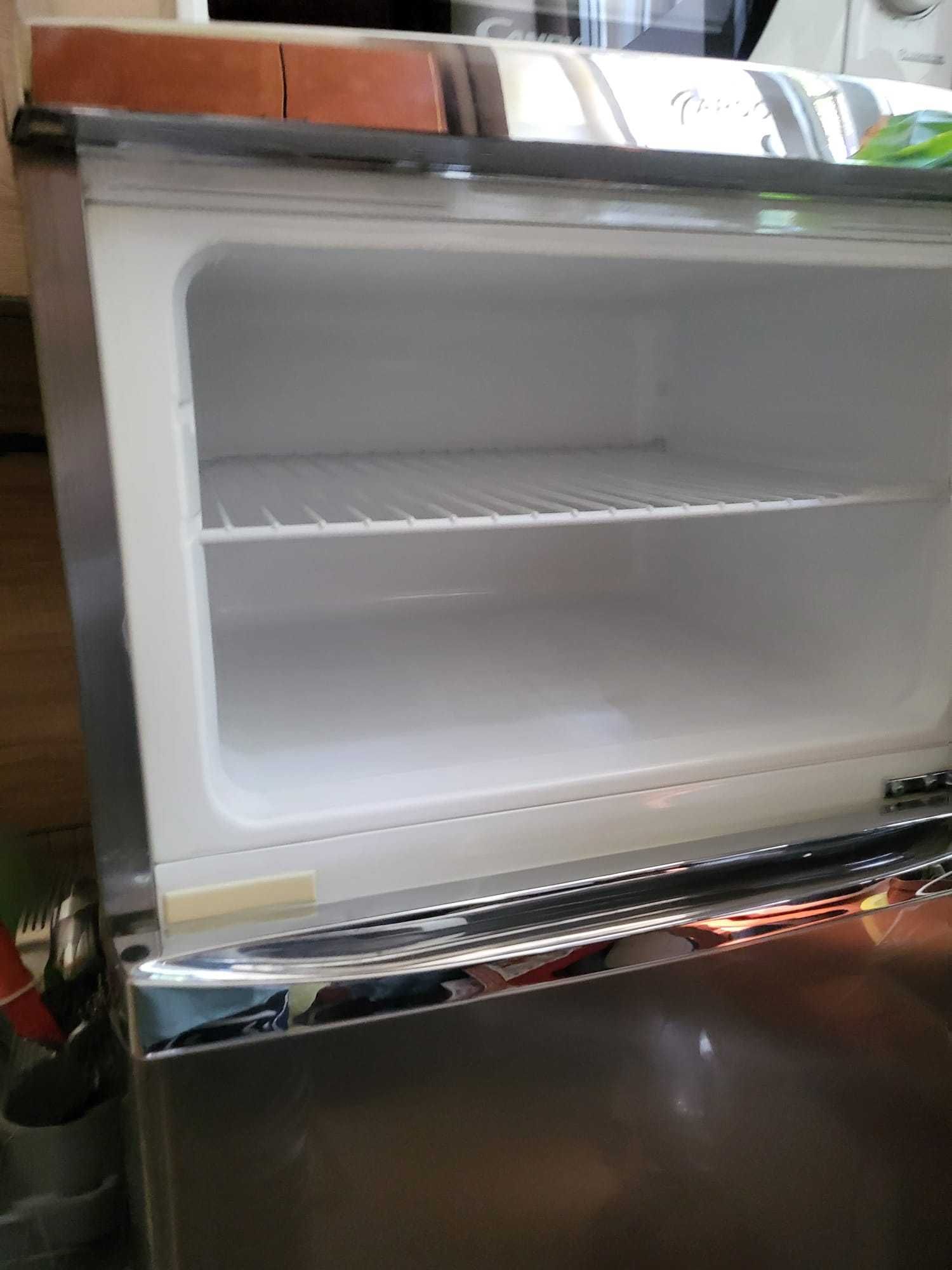 Lodówka z zamrażarką Ardo INOX srebrna 165 cm