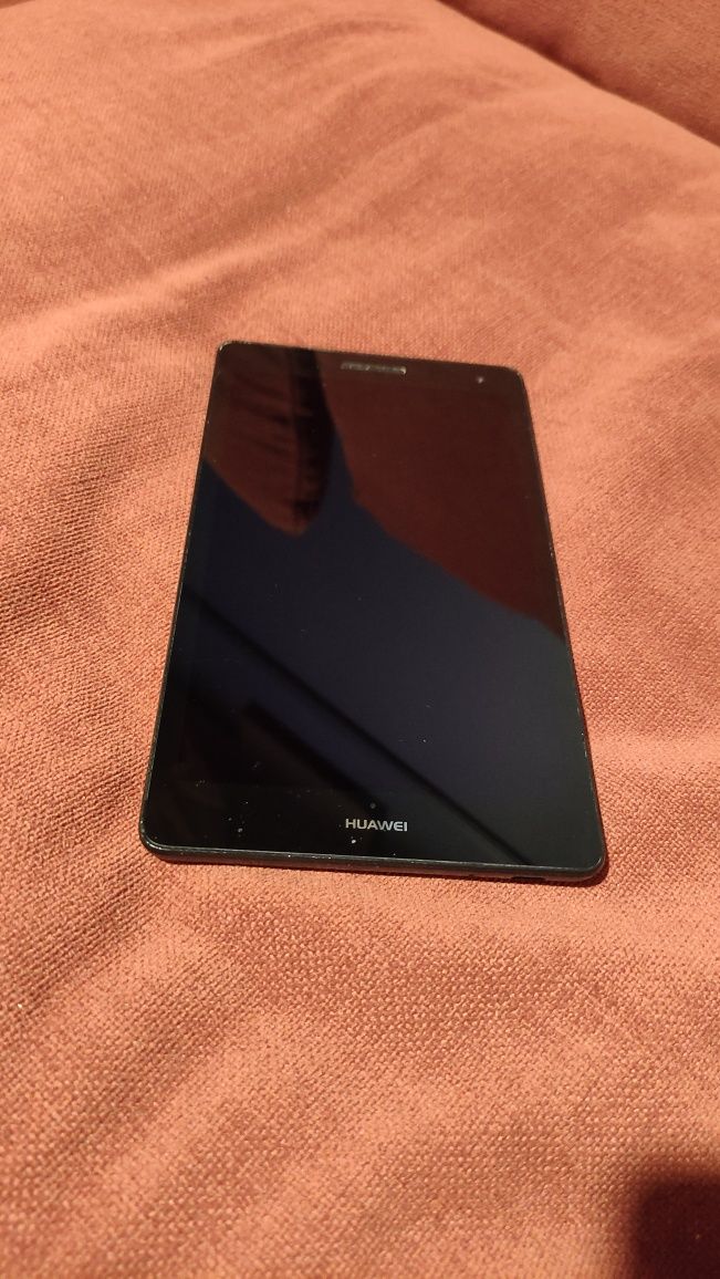 Tablet Huawei Mediapad T3 7 3g stan BDB