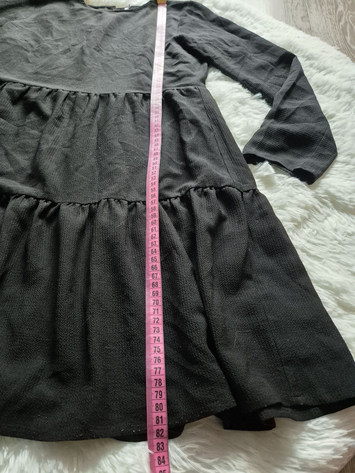 Czarna sukienka typu babydoll, zakończenie roku szkolnego