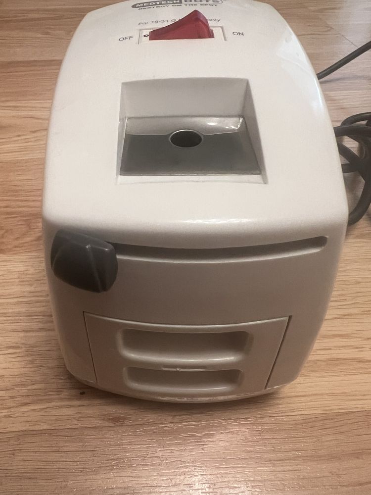 Спалювач голок і деструктор шприців.Medtech Dots MLPL81532