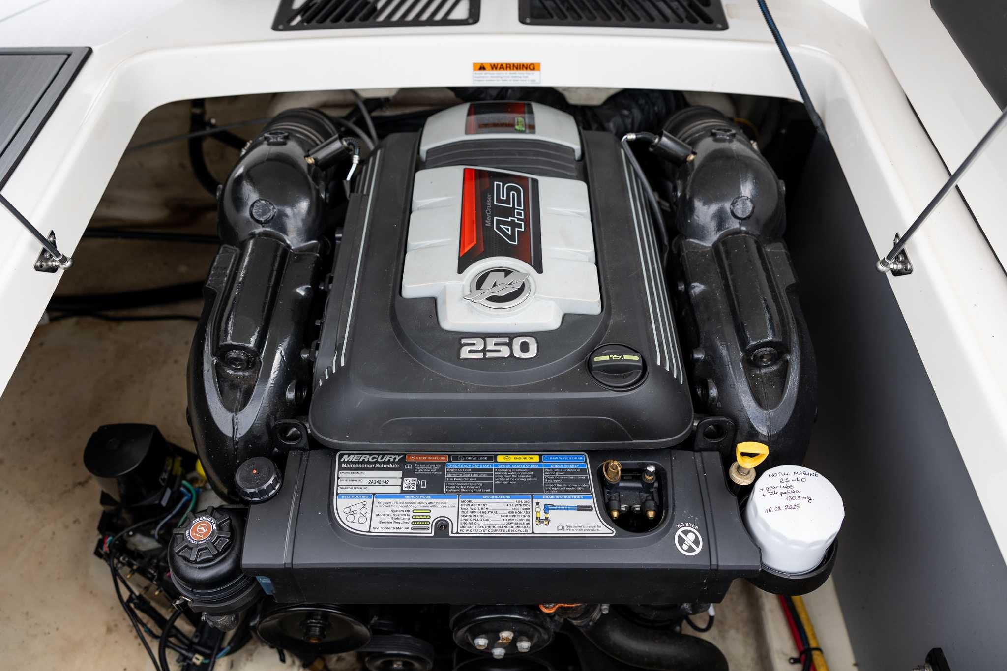 Łódź motorowa motorówka Monterey 238 ss 2017r 4,5 Mercruiser