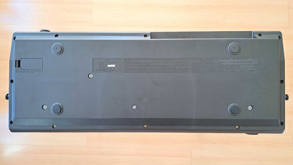 Korg Poly 800 - syntezator/klasyk lat 80