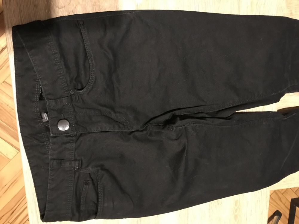 Подростковые джинсы H&M на девочку