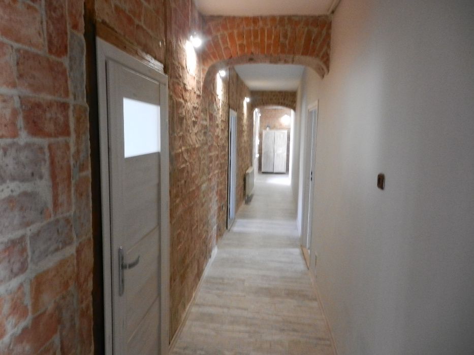 Kamienica centrum Bardo + budynek mieszkalny 250 m + działka