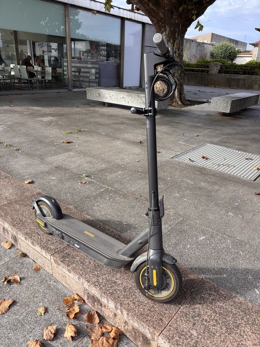 Segway Ninebot MAX G30P - 30km/h