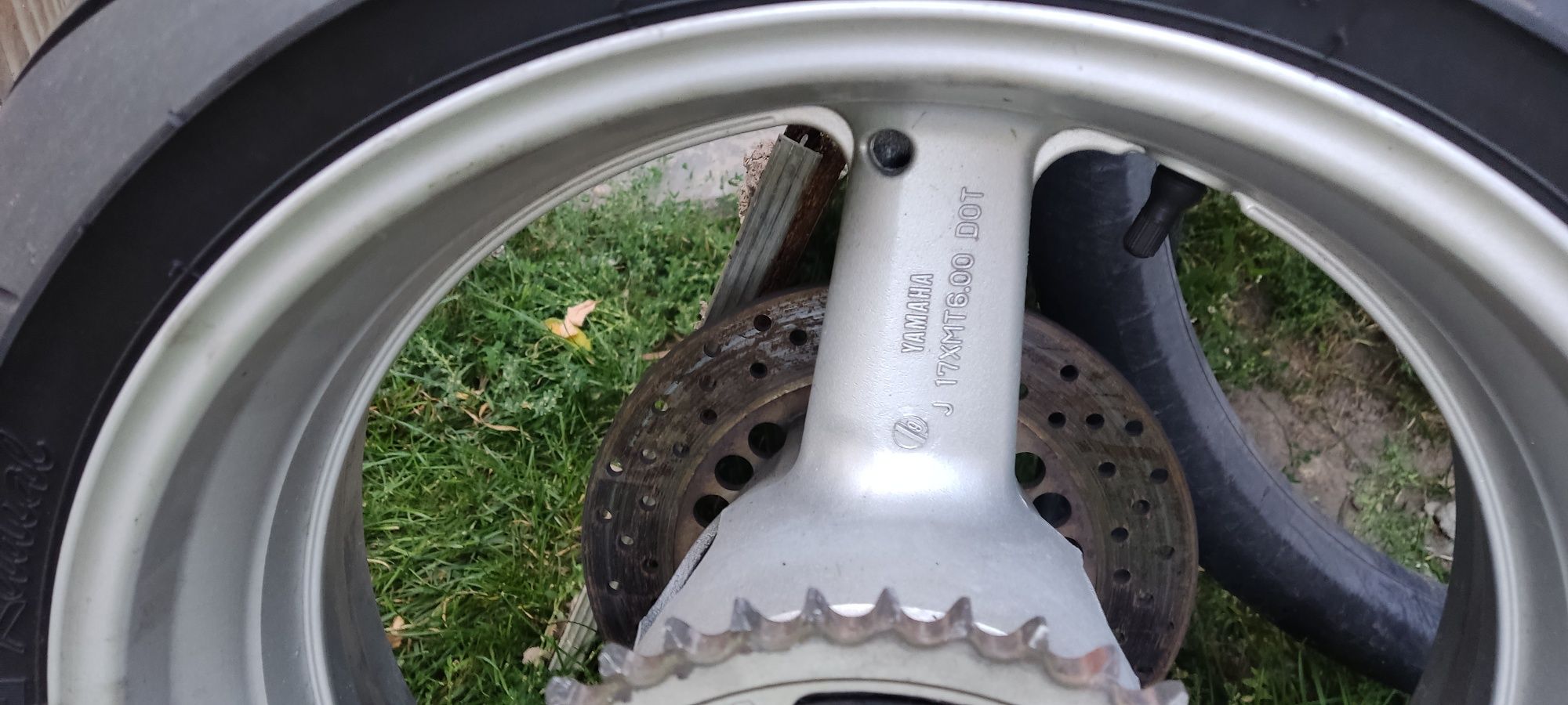 Yamaha R1 rn01 koło felga opona tarcza