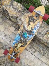 Skateboard tipo longboard