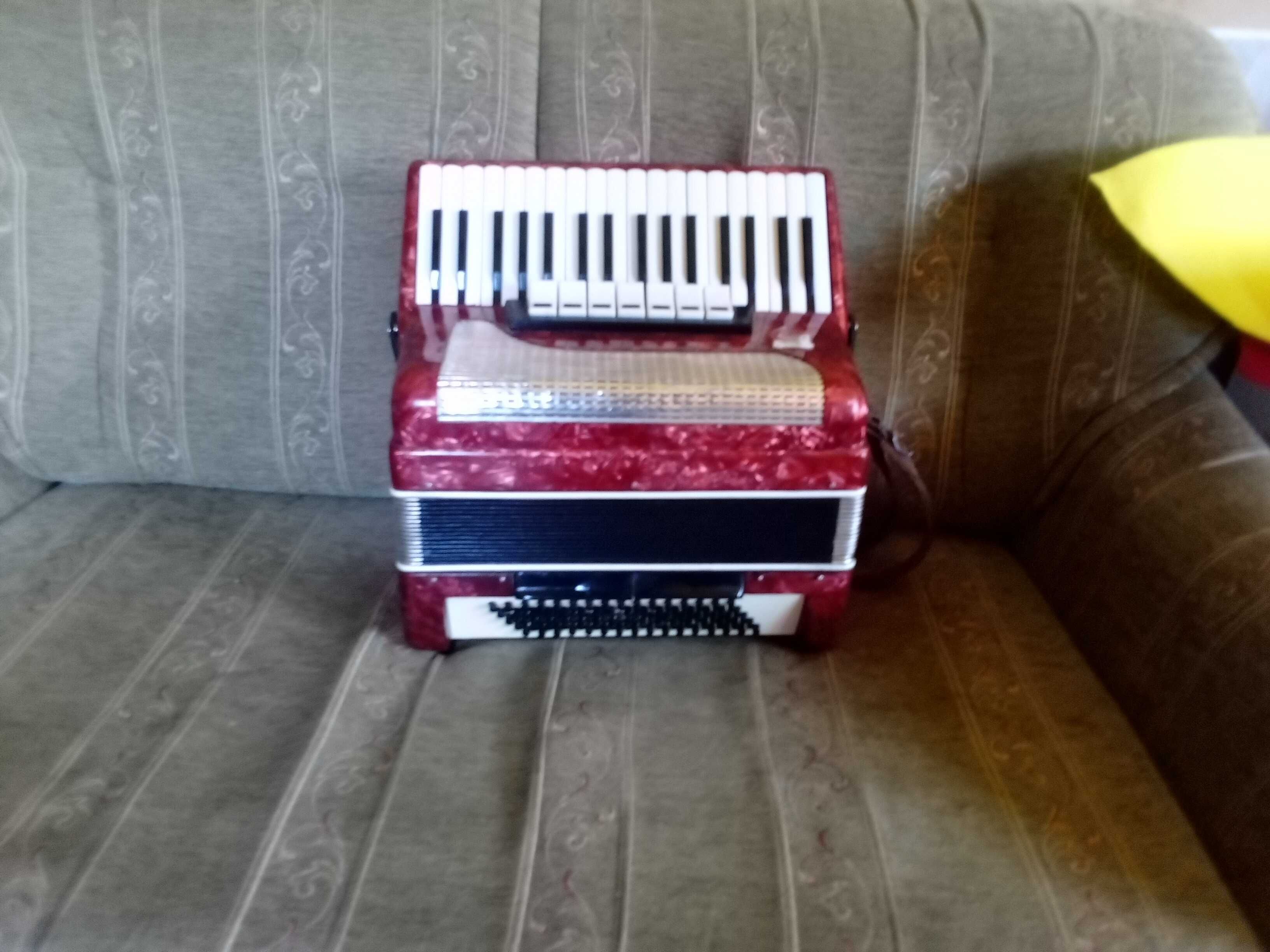 Viktoria 80 bas.