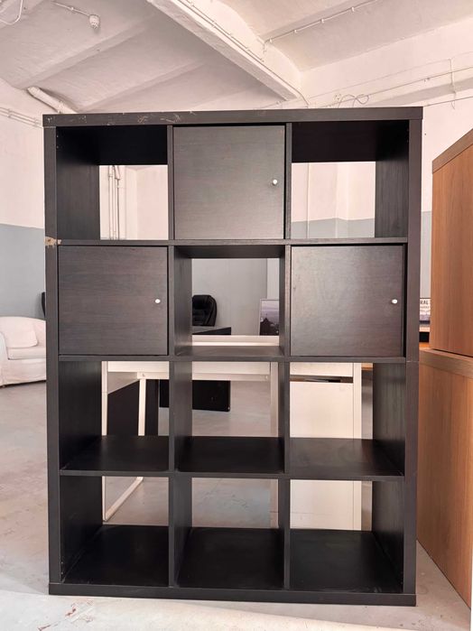 Regał ikea Kallax czarny z wkładami