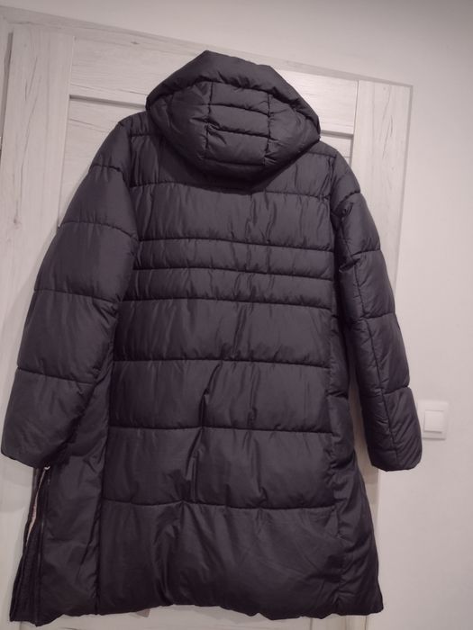 Sprzedam damski płaszcz  puchowy