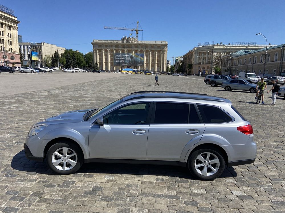 Subaru legacy outback