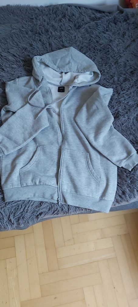 Bluzy damskie rozsuwane  szara i czarna Sinasay