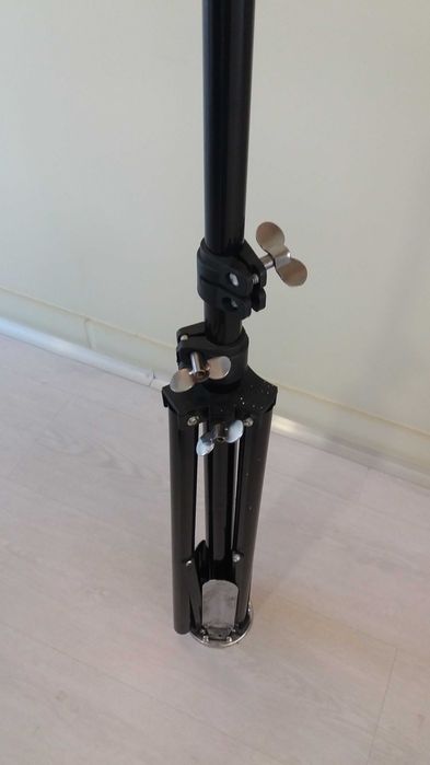 tripé cabeça academica