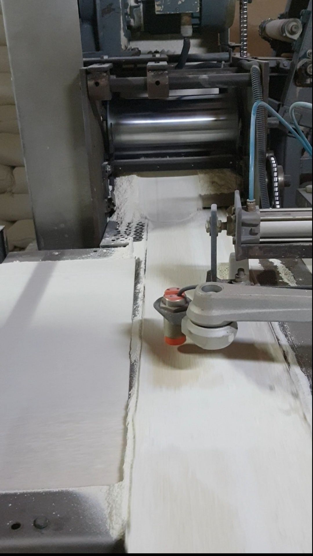 Автоматична лінія з виробництва листового лавашу