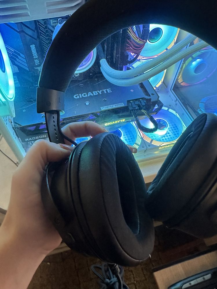 Навушники Razer Kraken V3 Hypersence