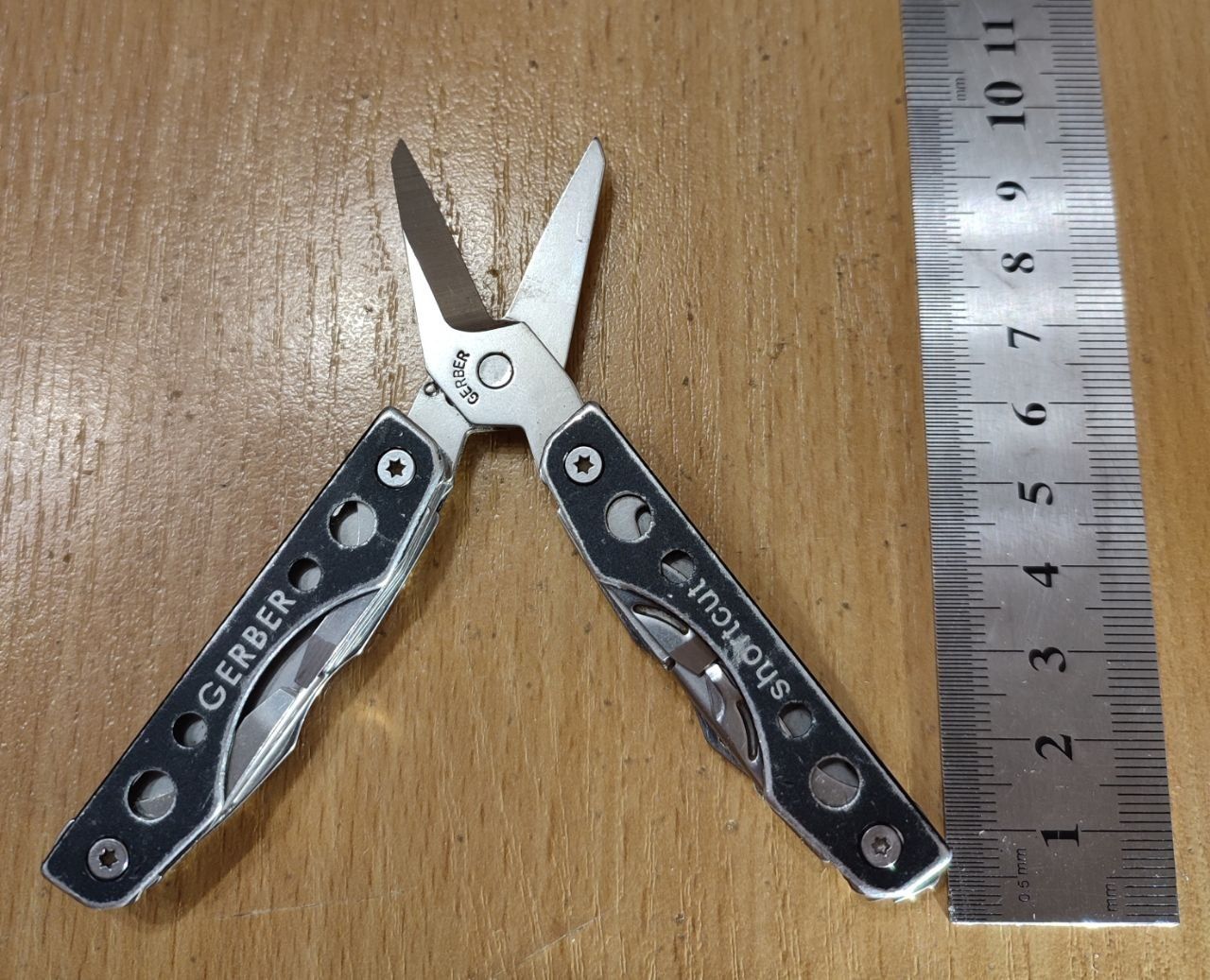 Мультитул Gerber Shortcut