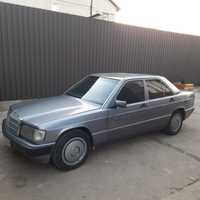 Mercedes Benz 190