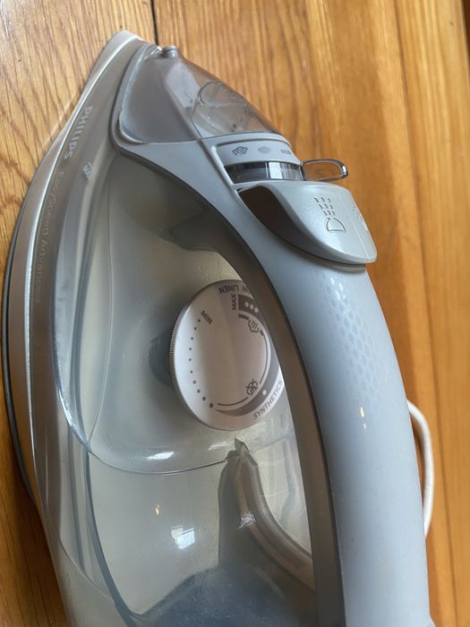 Ferro de engomar philips