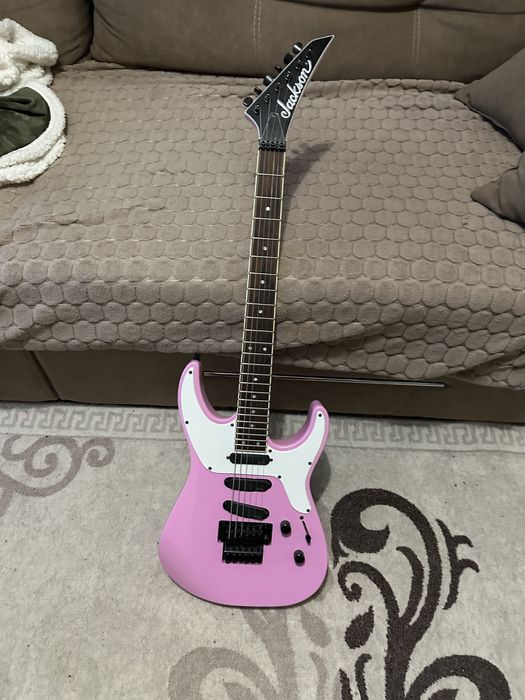 Jackson js32 та shecster
