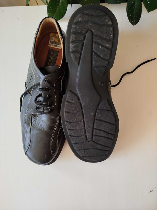 Brązowe buty skórzane 44