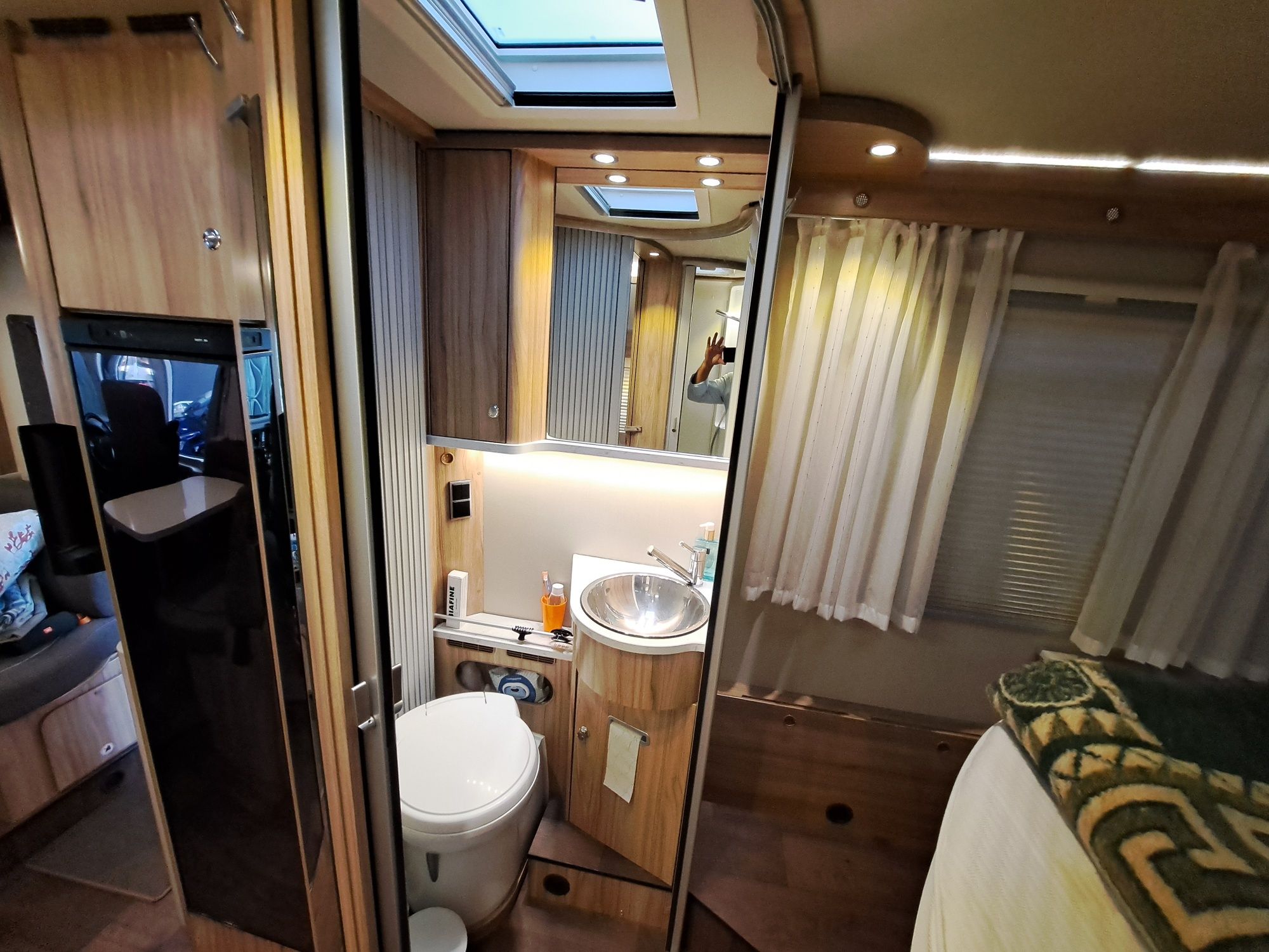 Hymer Classe B CL 598 de 2019 NACIONAL como nova .