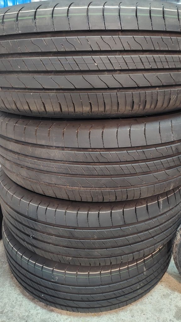 Nowe Opony letnie Goodyear Efficientgrip 215/60/r17