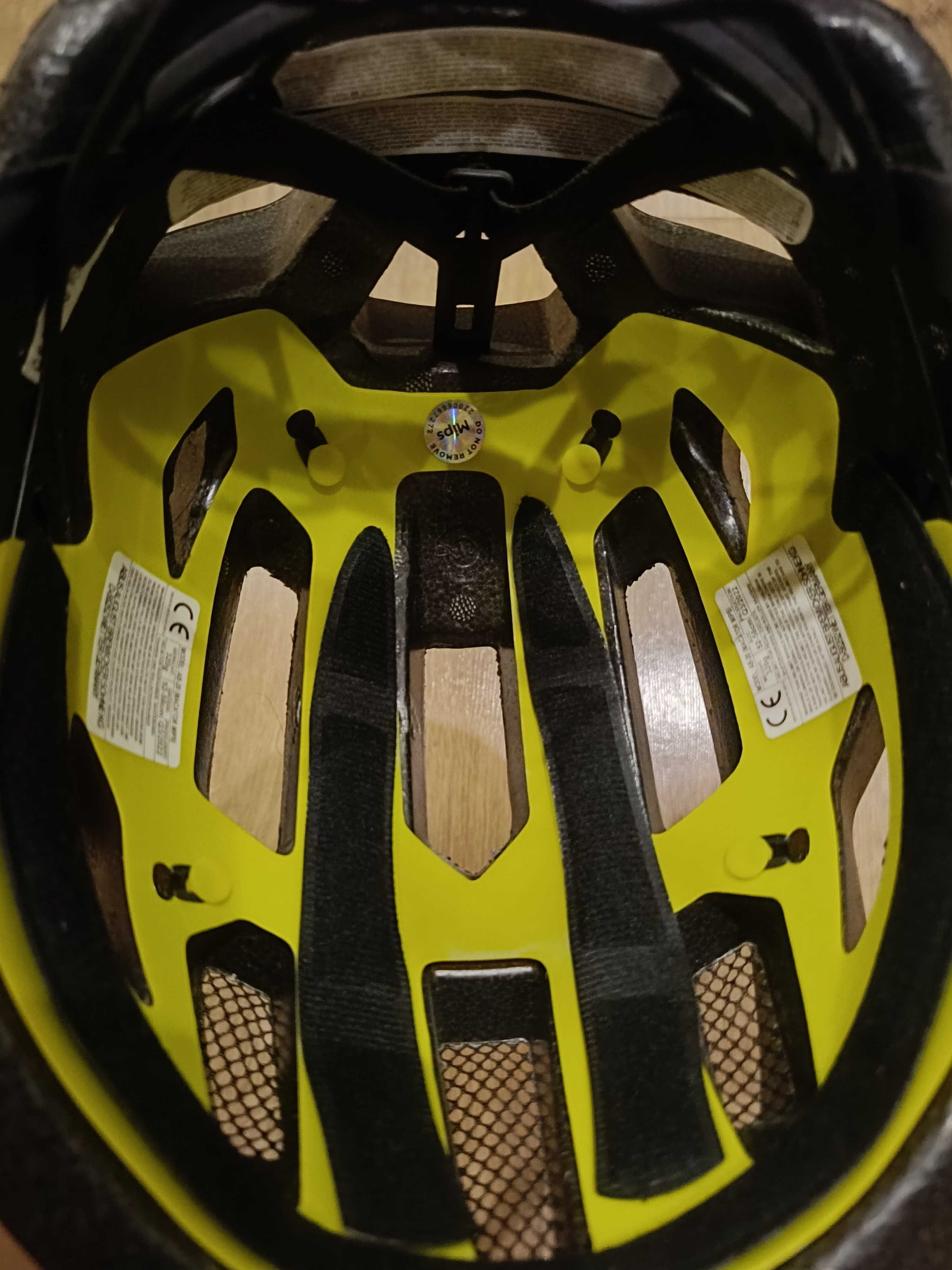 Abus Macator MIPS shiny black M 52-58cm kask rowerowy