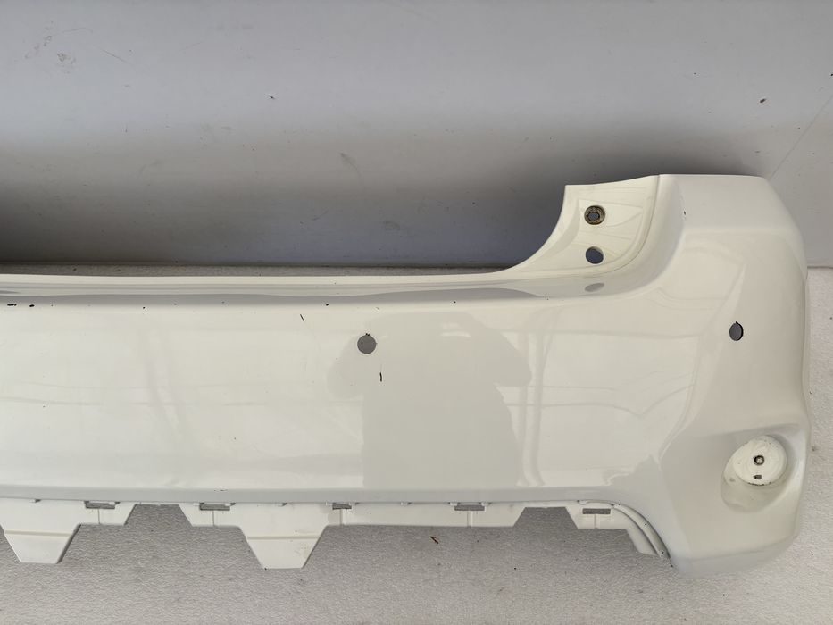 Toyota Auris I 1 lift 09-12 HB zderzak tył tylny