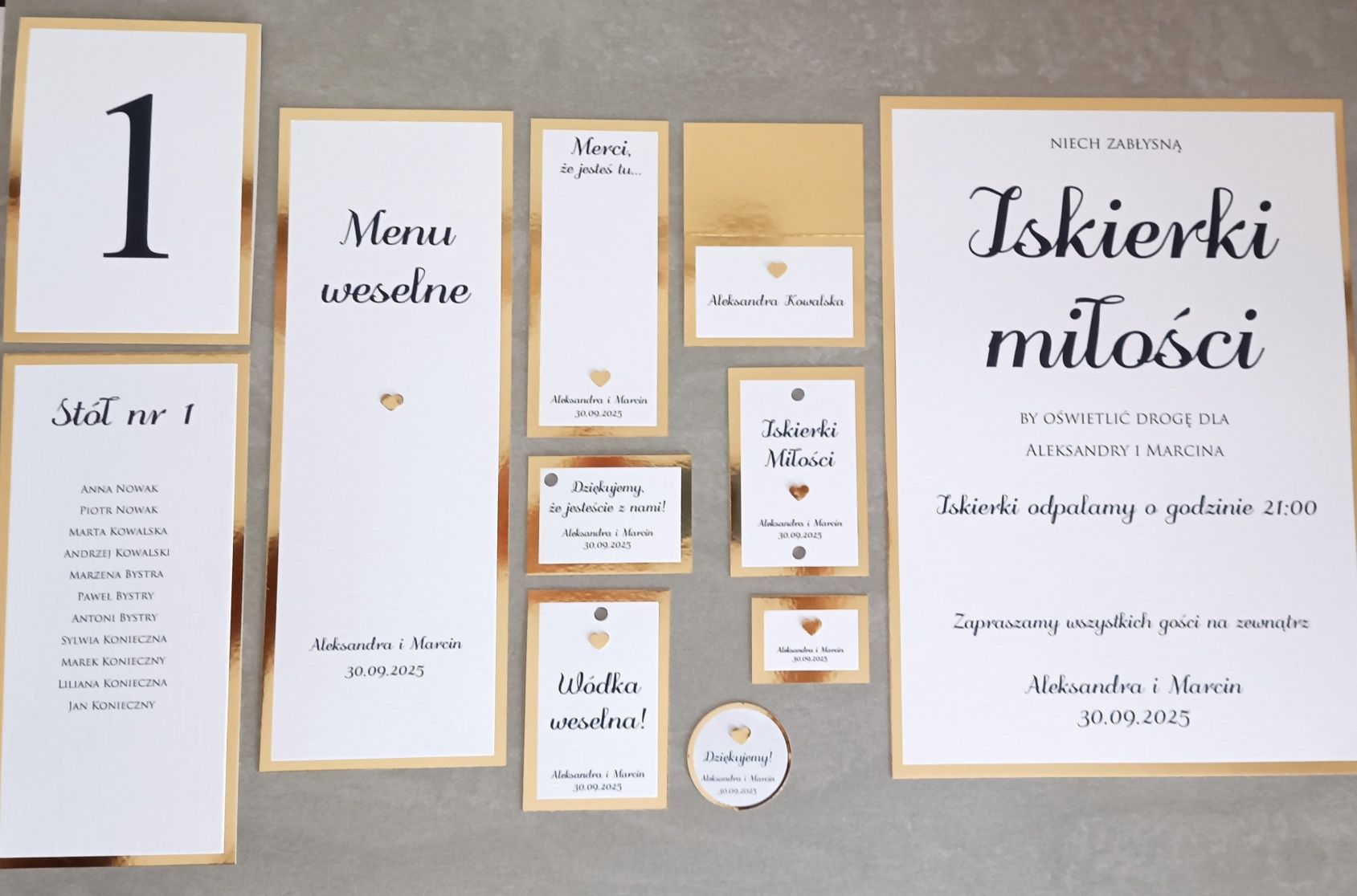 Bileciki karteczki do podziękowań dla gości na wesele glamour złote