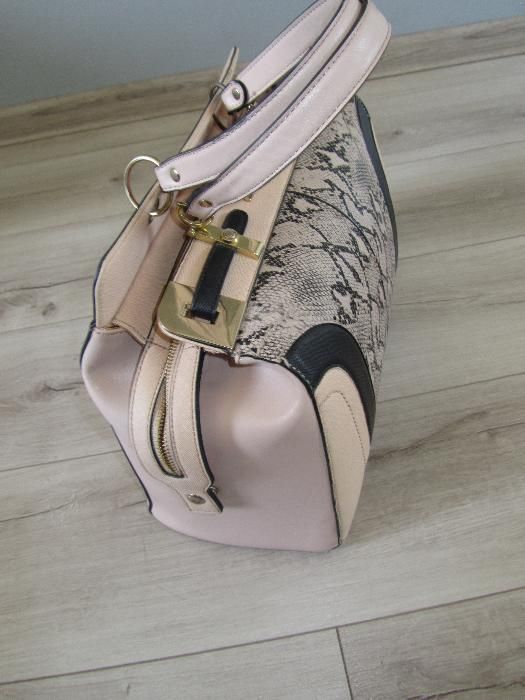 Sprzedam torebkę River Island