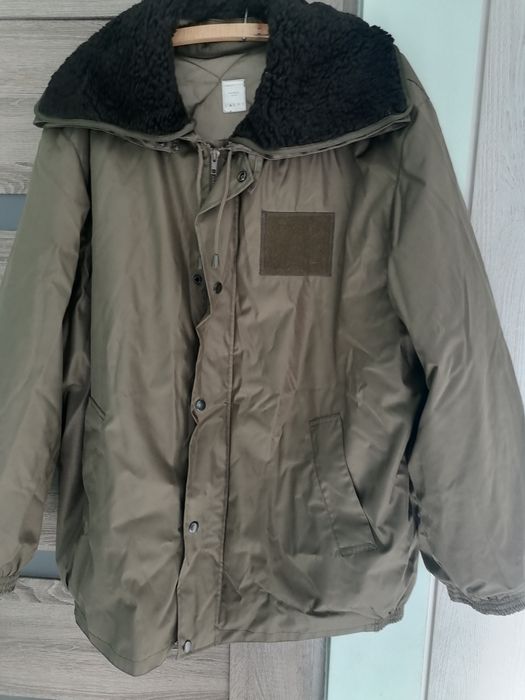 Spodnie ochronne nieprzemakalne.